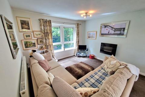 2 bedroom flat for sale, 3a Latham Square Bents Green S11