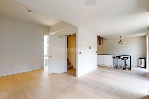 3 bedroom apartment for sale, Roof Gardens, Arundel Street, Castlefield