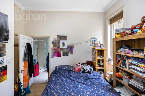 2 bedroom flat for sale, Cambridge Road, Hove, East Sussex, BN3
