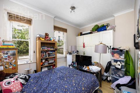 2 bedroom flat for sale, Cambridge Road, Hove, East Sussex, BN3