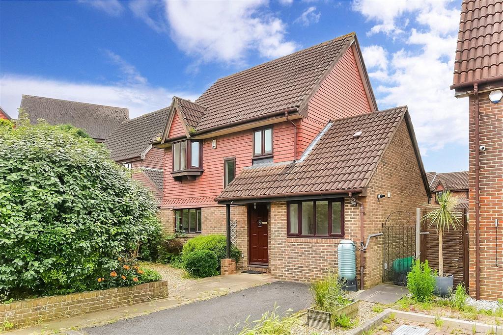 Lupin Close, Shirley Oaks Village... 3 bed detached house for sale £
