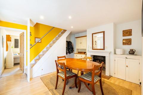 9 Bakers Lane, Lingfield, RH7 6HE