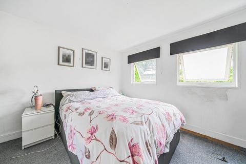 4 bedroom end of terrace house for sale, Firlands, Bracknell, Berkshire
