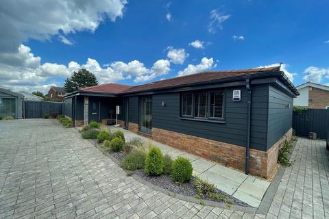 Merchant Lane, Cranfield, Bedford, MK43