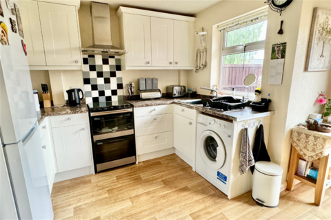 2 bedroom end of terrace house for sale, Princess Avenue, Beeston, Nottingham NG9 2DH
