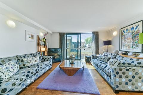 2 bedroom flat for sale, Northington Street, London, WC1