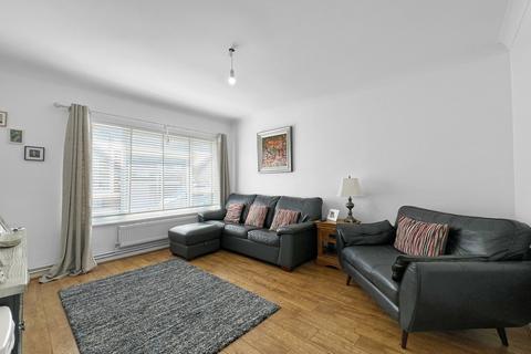 2 bedroom apartment for sale, Gardeners Road, Halstead, Halstead, CO9