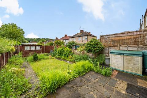 37 Alliance Road, London, SE18 2AW