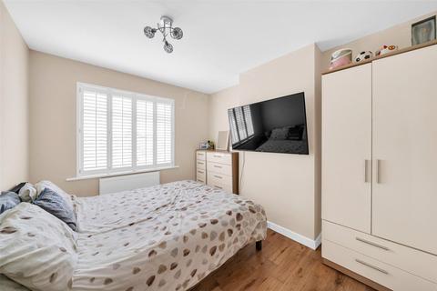 75 Long Lane, Bexleyheath, DA7 5AU