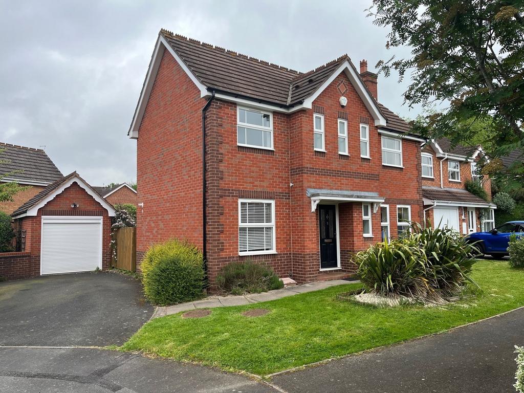 Mayfield Close, Solihull, B91 3 bed detached house for sale £535,000