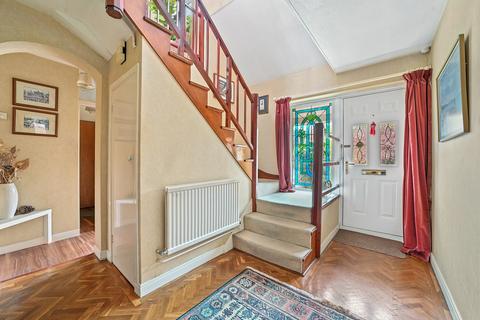 The Briars Links Drive, Chelmsford, CM2 9AW
