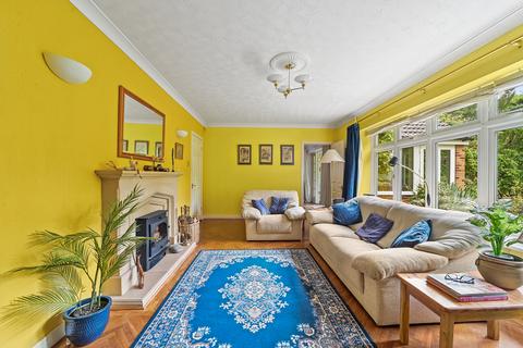 The Briars Links Drive, Chelmsford, CM2 9AW