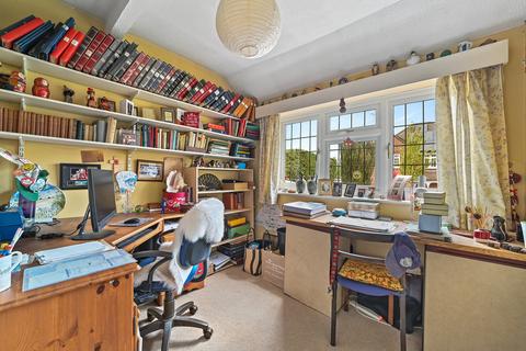 The Briars Links Drive, Chelmsford, CM2 9AW