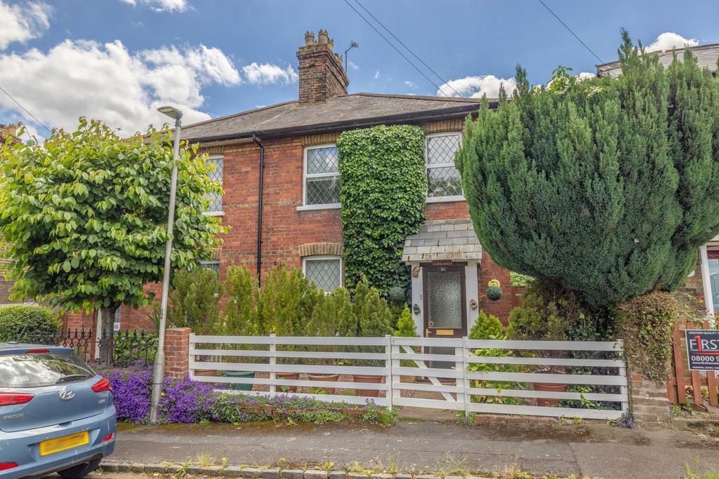 Fairview Road, Taplow SL6 3 bed semidetached house for sale £400,000