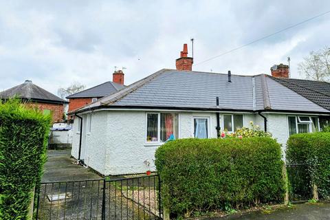 3 bedroom semi-detached bungalow for sale, Lexington Gardens, Nottingham NG5