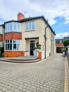 3 bedroom semi-detached house for sale, Nantwich Road, Crewe CW2