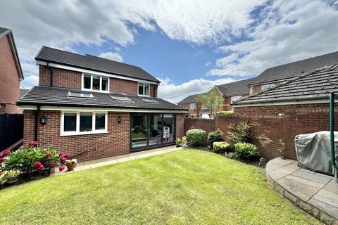 4 bedroom detached house for sale, Balmoral Drive, Methley