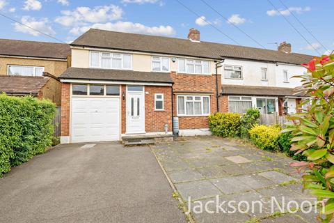 6 bedroom end of terrace house for sale, Marston Avenue, Chessington, KT9