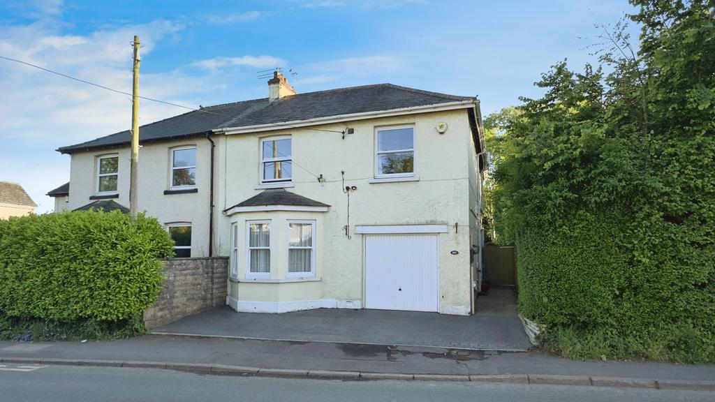 Marshfield Road, Marshfield, Cardiff 4 bed semidetached house for sale