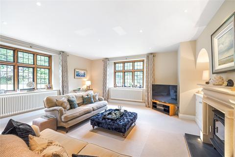 Juniper Hill Clock Barn Lane, Godalming, GU8 4AZ