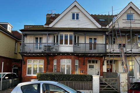 1 bedroom flat for sale, Flat 3, 23 Surrey Road, Margate, Kent, CT9 2JR