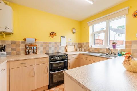 3 bedroom end of terrace house for sale, Challenger Close, Malvern