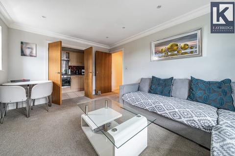 Flat, 5 Churchlands Way, Worcester Park, KT4 8RE