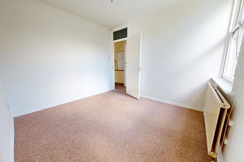2 bedroom flat to rent, Cromwell Road
