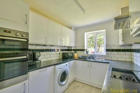 2 bedroom ground floor flat for sale, Hastings Road, Bexhill-on-Sea, TN40