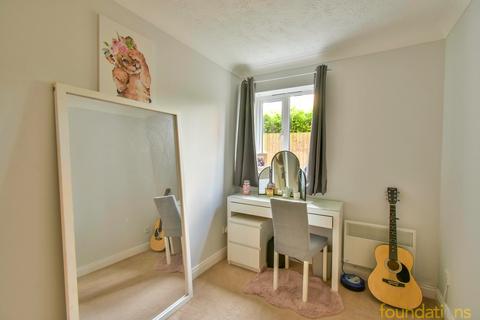 2 bedroom ground floor flat for sale, Hastings Road, Bexhill-on-Sea, TN40