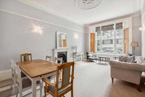 2 bedroom flat to rent, Linden Gardens, London, W2