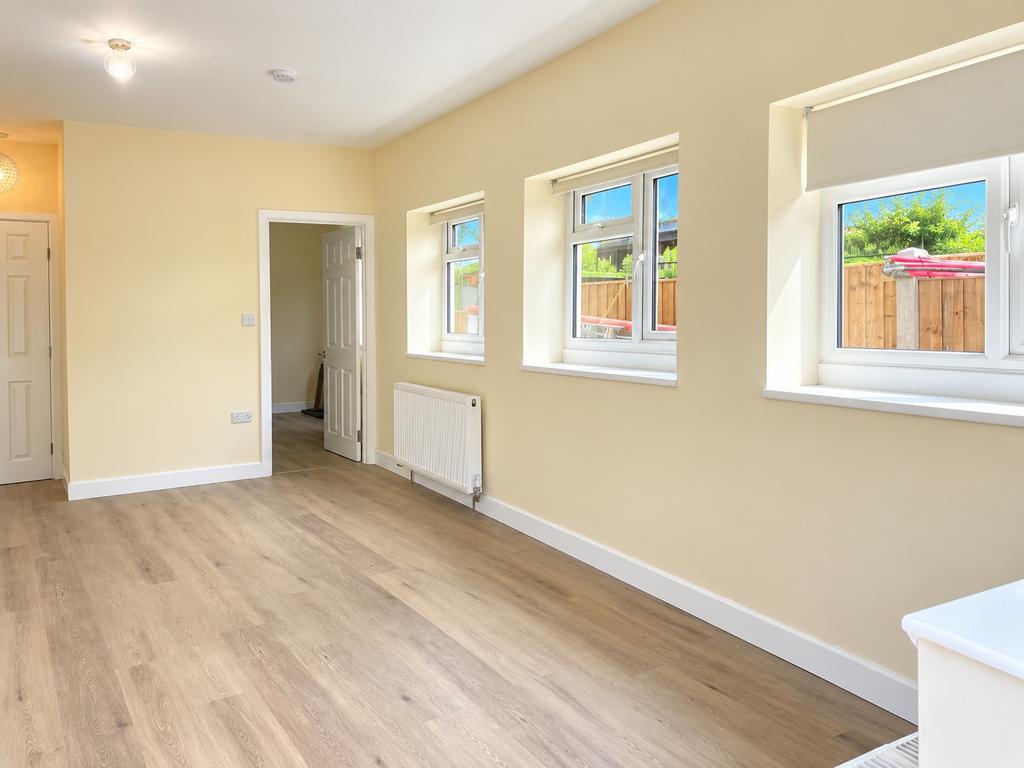 House in Edgware - View 3