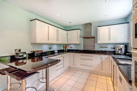 4 bedroom detached house for sale, Lawn Vale, Pinner Village