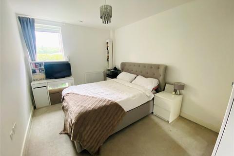 2 bedroom flat for sale, Adenmore Road, London, SE6