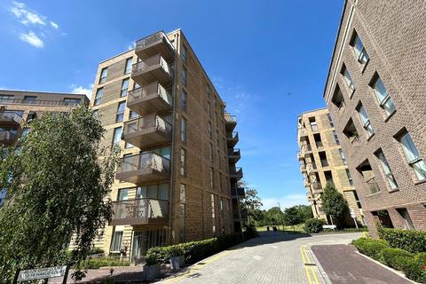 2 bedroom flat for sale, Adenmore Road, London, SE6