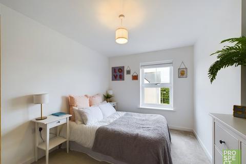 11 Bremner Way, Wokingham, RG40 1LA
