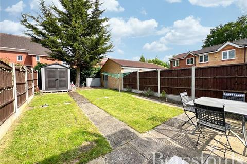 7 Webster Close, Hornchurch, RM12 6TF