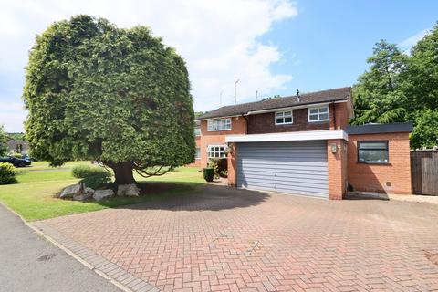 4 bedroom detached house for sale, Brookside Way, Blakedown, Kidderminster, DY10