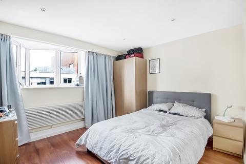 2 bedroom apartment to rent, Long Lane Borough SE1
