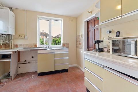 15 Colin Avenue, Grimsby, DN32 8EX