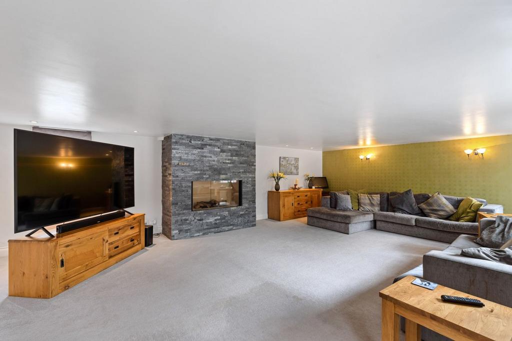Family Lounge