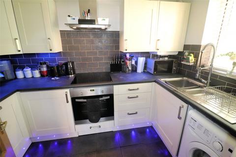 2 bedroom flat for sale, Canada Road, Erith, DA8