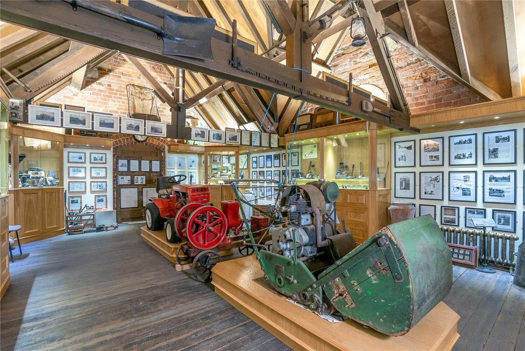 Ludstone Hall Museum
