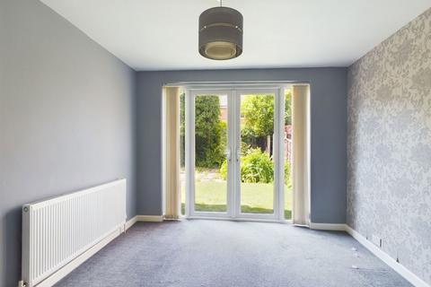 16 Glenroyd Drive, Burscough, Ormskirk, L40 5SJ