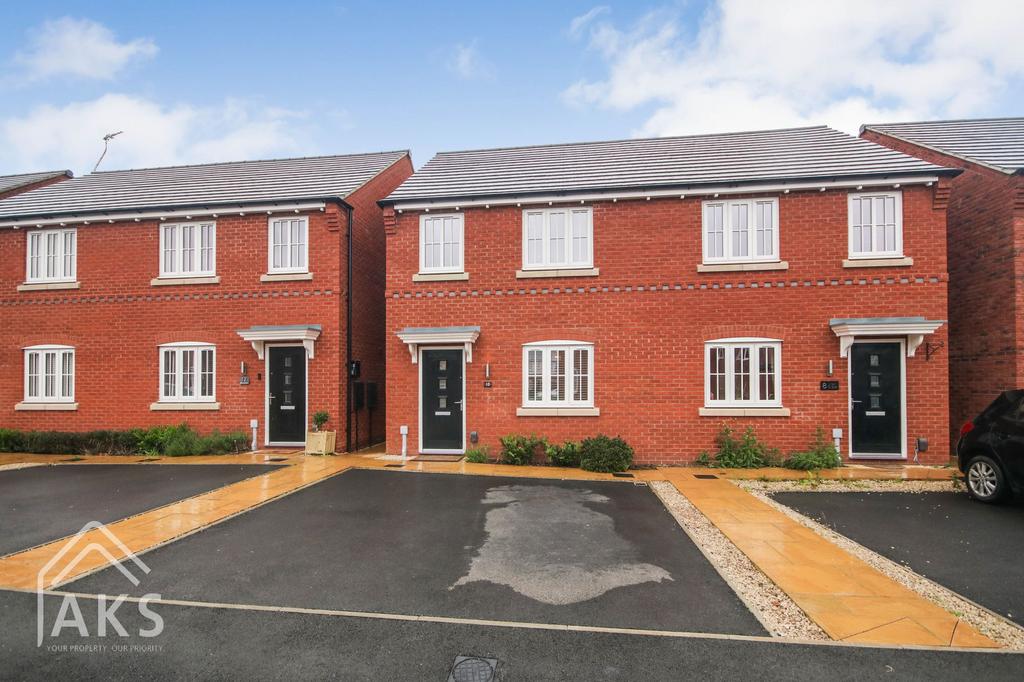 Wren Close, Derby DE65 3 bed semidetached house to rent £1,050 pcm