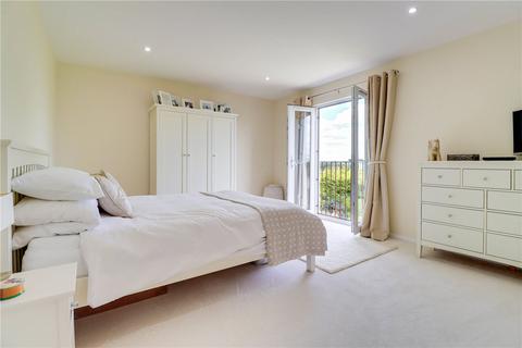 4 bedroom semi-detached house for sale, Barton Road, Wheathampstead, St. Albans, Hertfordshire