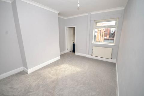 2 bedroom flat for sale, Baring Street, South Shields