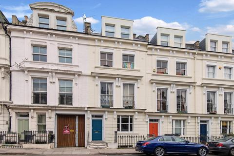 3 bedroom apartment to rent, Gloucester Avenue, London, NW1