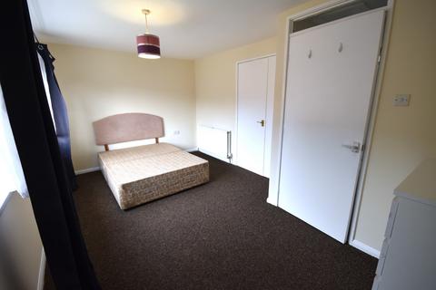 2 bedroom semi-detached house to rent, Pont Wen, Wrexham, LL13