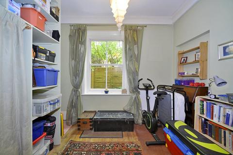 Flat 1, Sandrock House Knoll Road, Godalming, GU7 2EJ